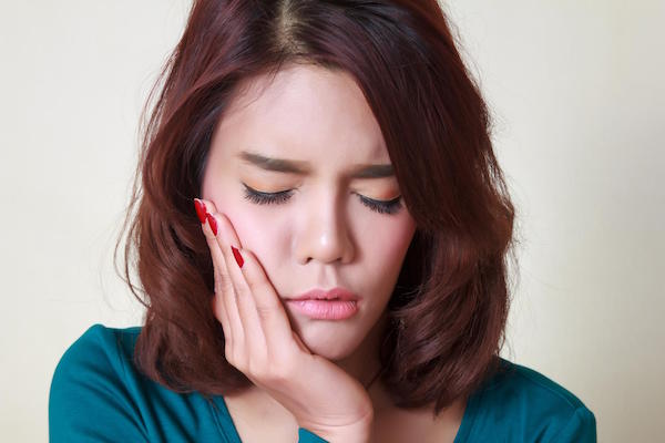 8 Gingivitis Symptoms You Should Know